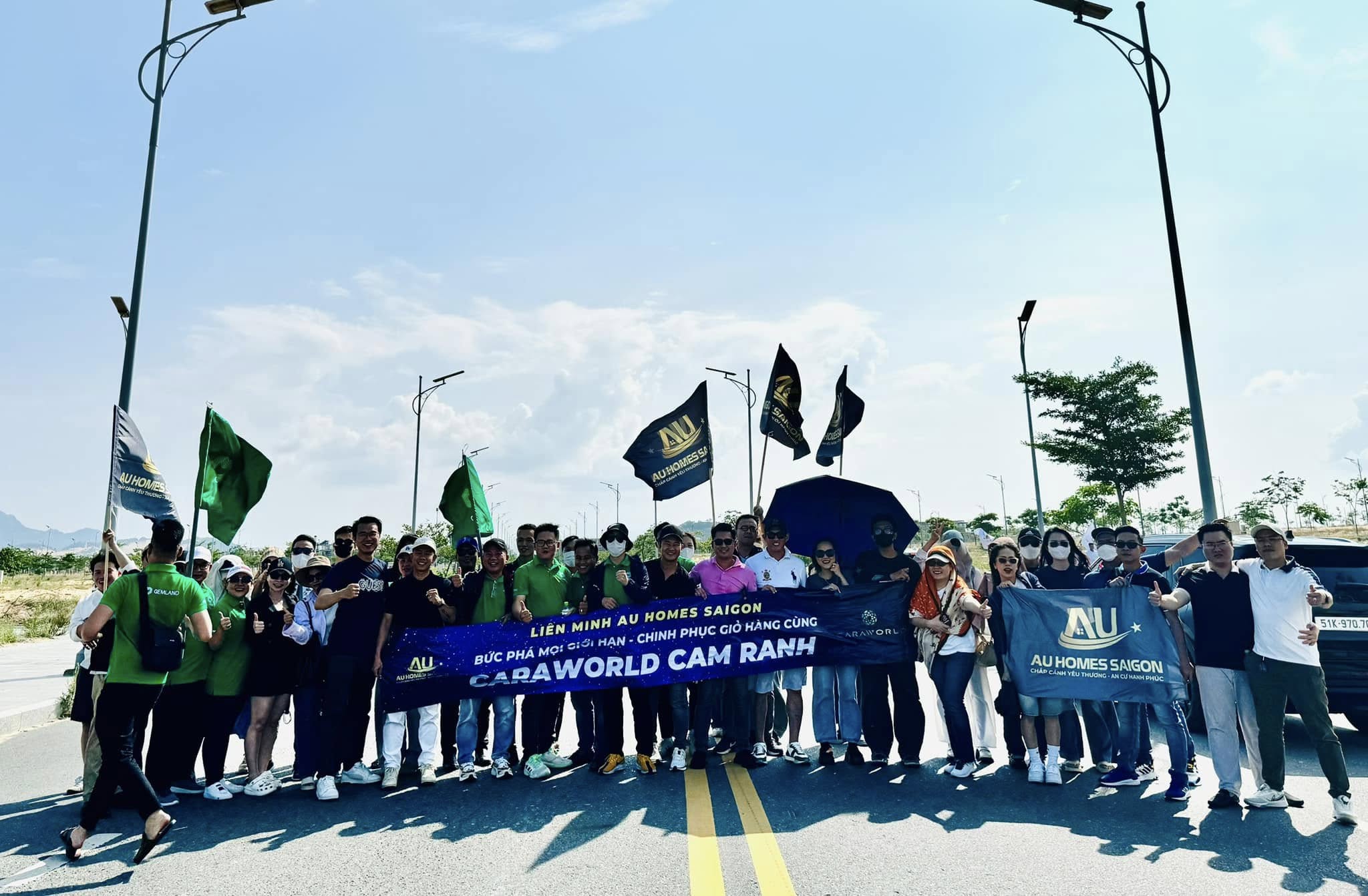 AU HOMES SAIGON - CHINH PHỤC GIỎ HÀNG CARAWORLD CAM RANH